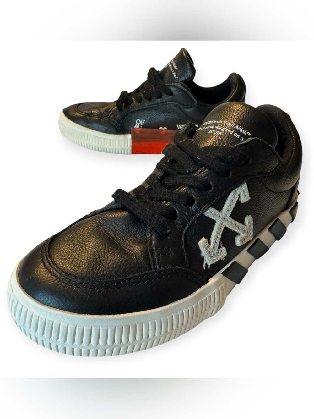 Off-White Kids Black Leather Arrow Logo Sneakers with White Sole